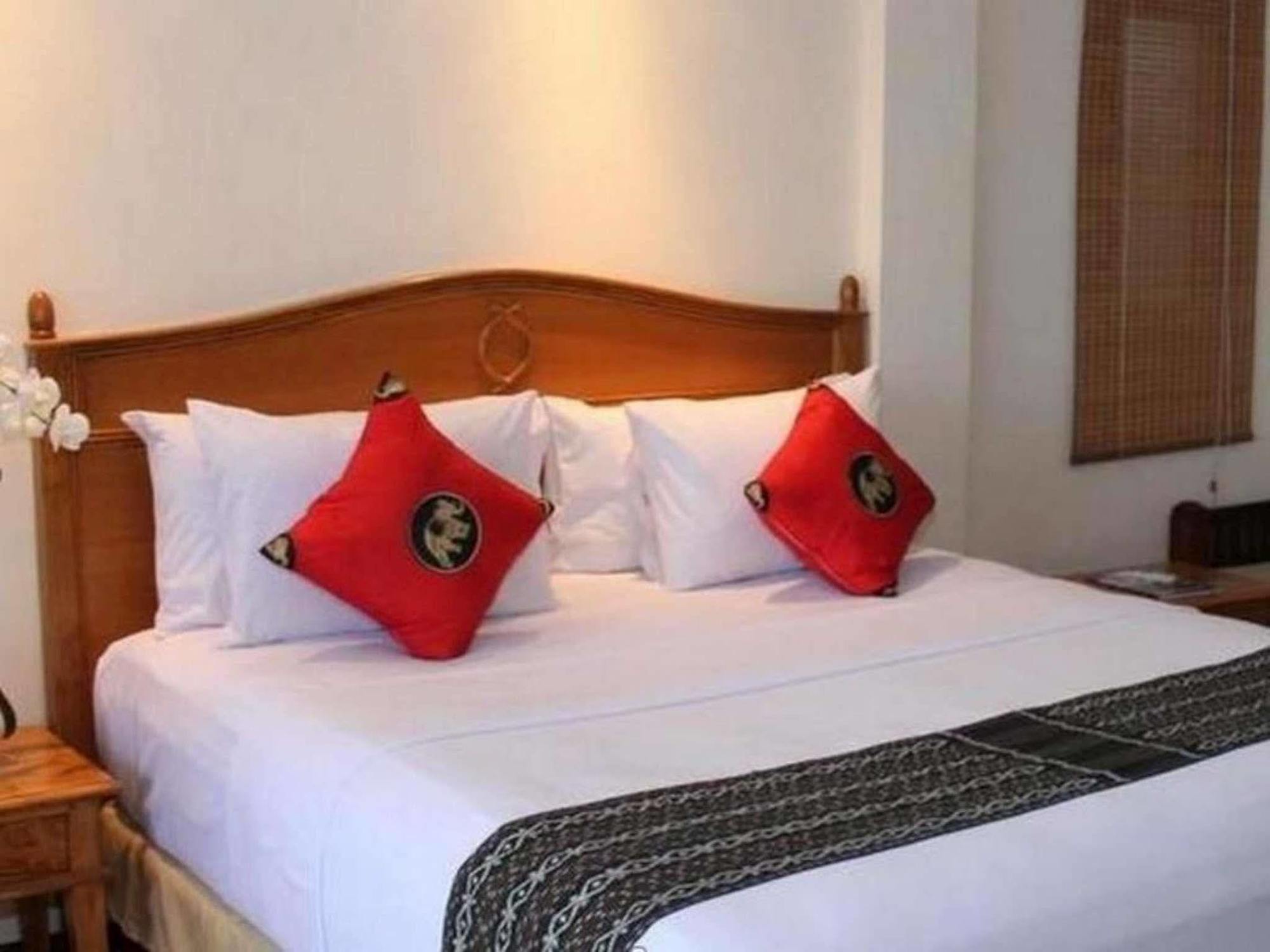 Lombok Beach Villa Mangsit Екстериор снимка