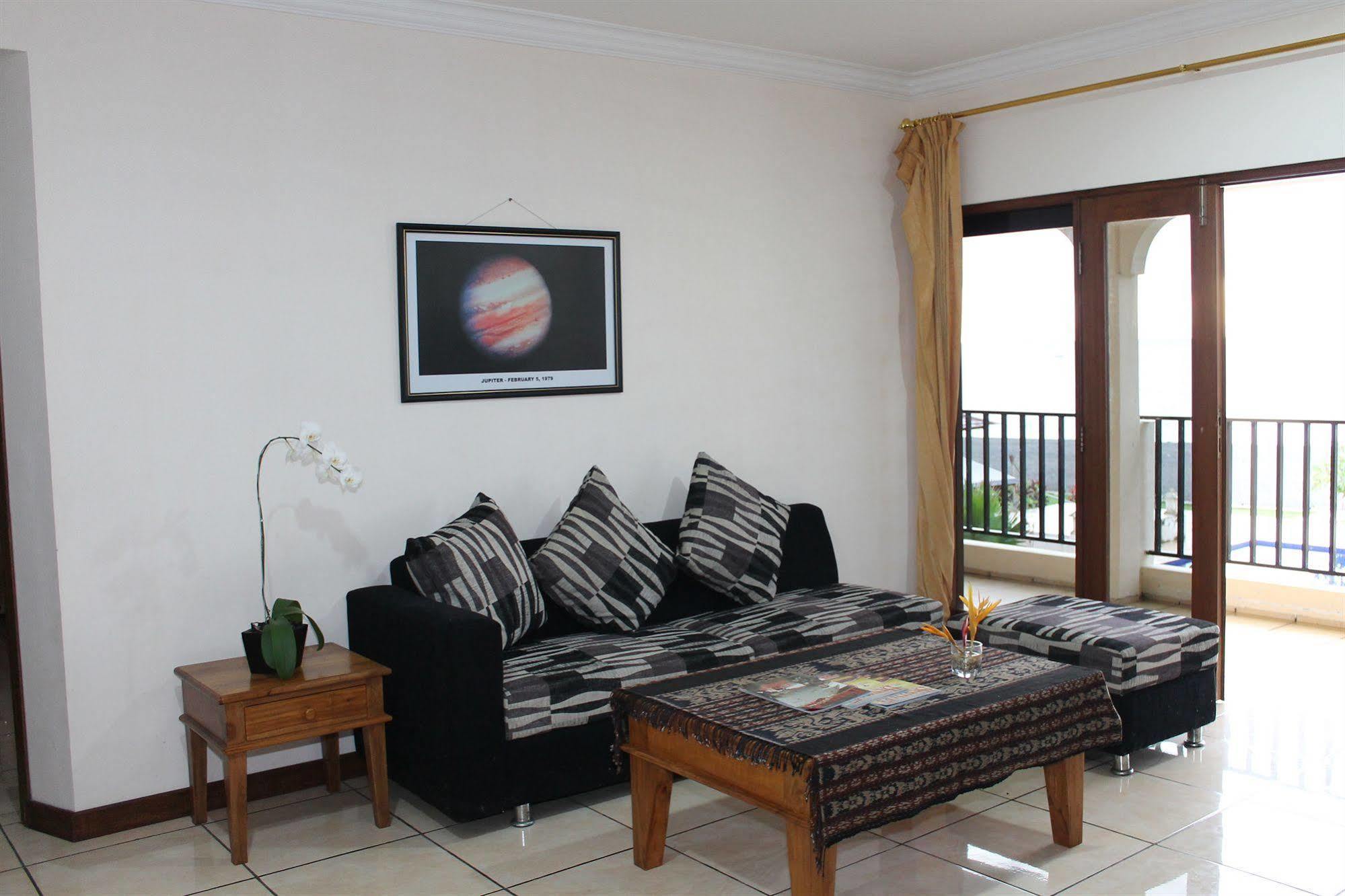 Lombok Beach Villa Mangsit Екстериор снимка