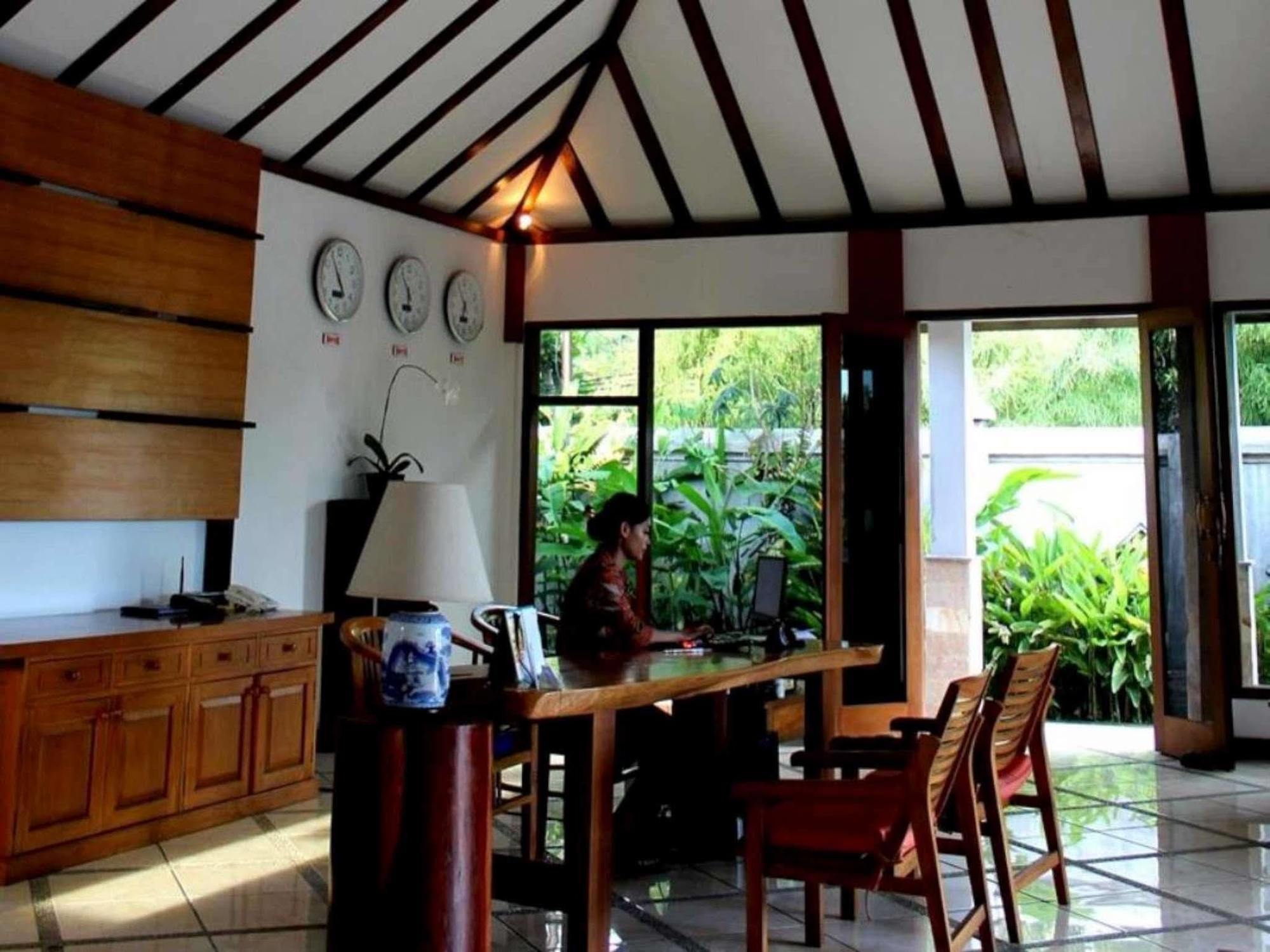 Lombok Beach Villa Mangsit Екстериор снимка