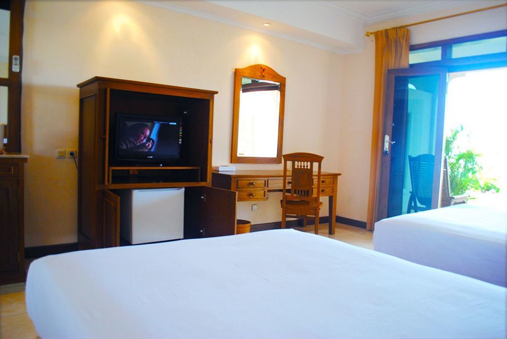 Lombok Beach Villa Mangsit Екстериор снимка